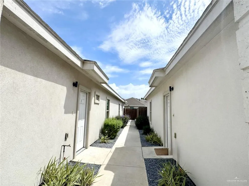 3815 Las Vistas Lane #5 Mercedes, TX 78570