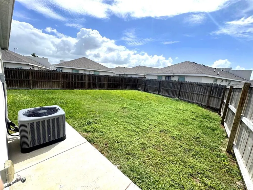 3815 Las Vistas Lane #5 Mercedes, TX 78570