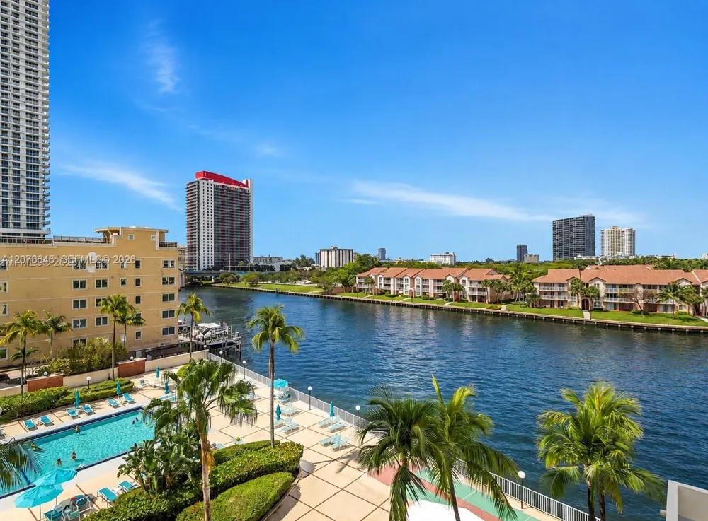 3800 S Ocean Dr #605 Hollywood, FL 33019