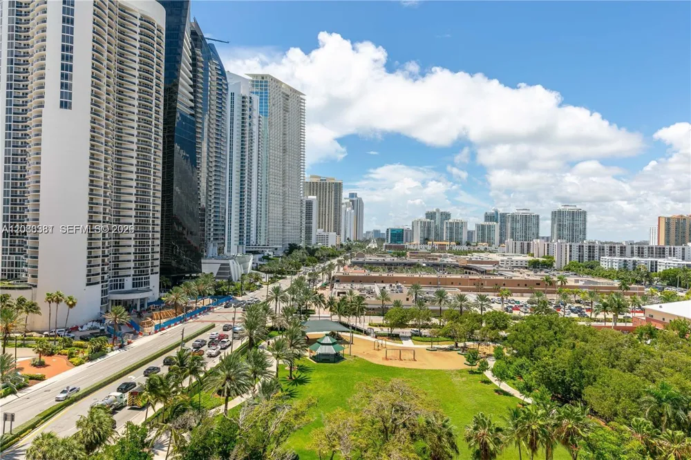 210 174th St #1201 Sunny Isles Beach, FL 33160