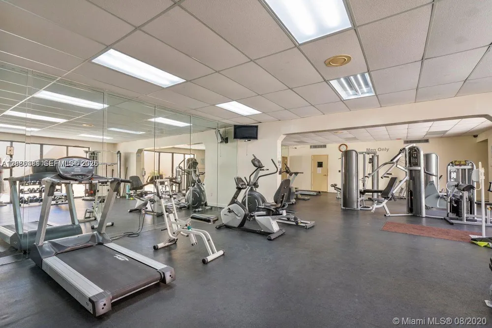 210 174th St #1201 Sunny Isles Beach, FL 33160