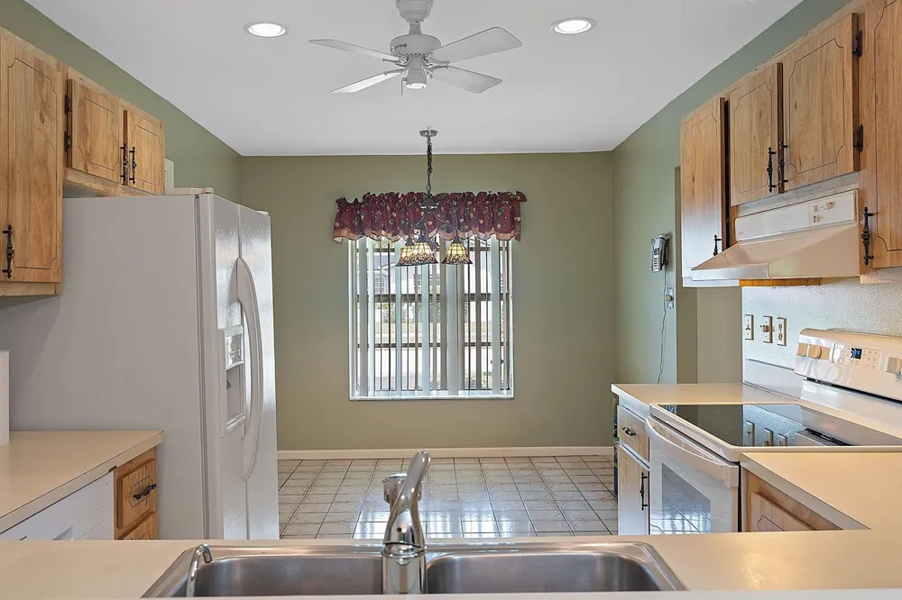 7184 PINE MANOR DRIVE Lake Worth, FL 33467