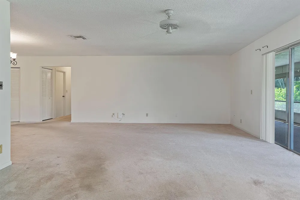 7184 PINE MANOR DRIVE Lake Worth, FL 33467