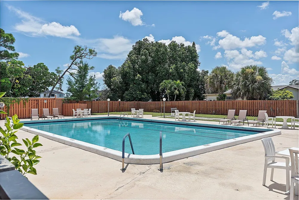 7184 PINE MANOR DRIVE Lake Worth, FL 33467