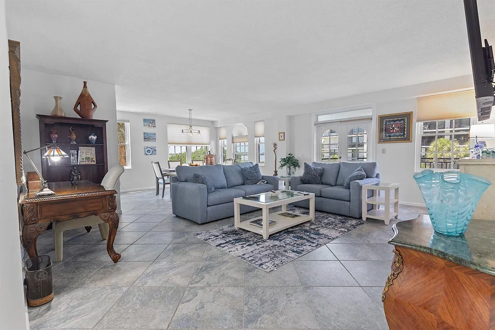 7184 PINE MANOR DRIVE Lake Worth, FL 33467