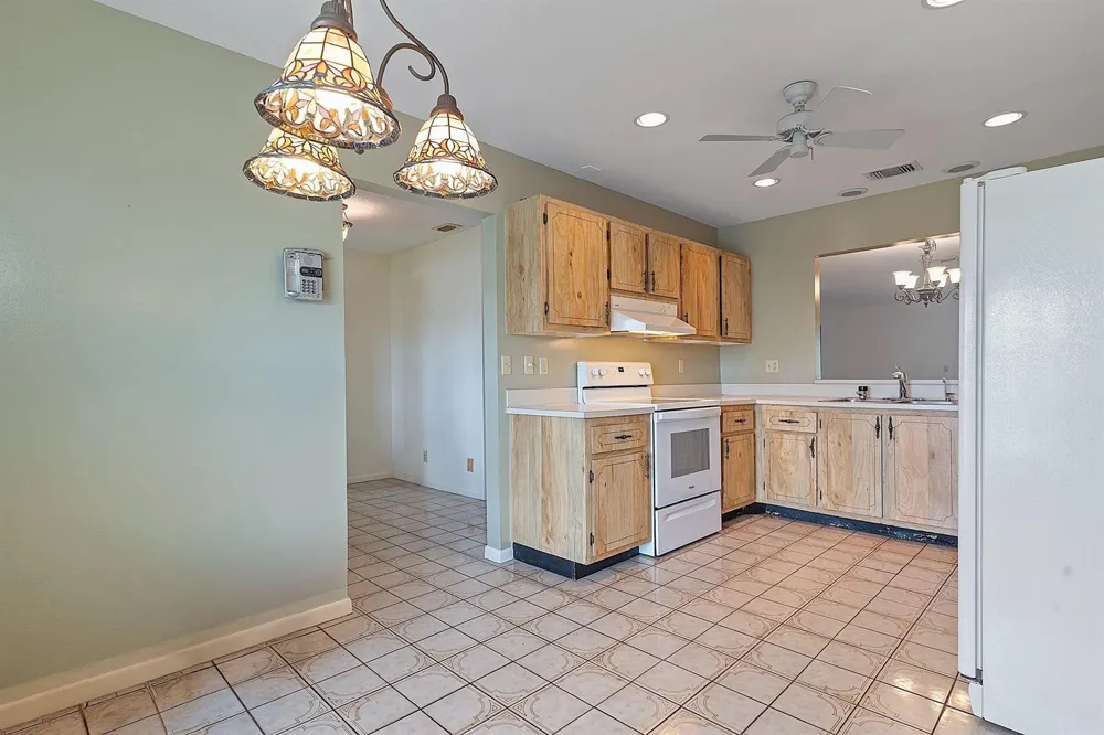 7184 PINE MANOR DRIVE Lake Worth, FL 33467