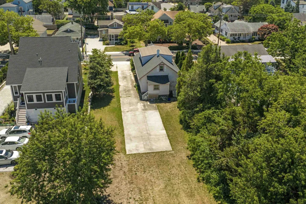 1207 Lafayette Street Cape May, NJ 08204