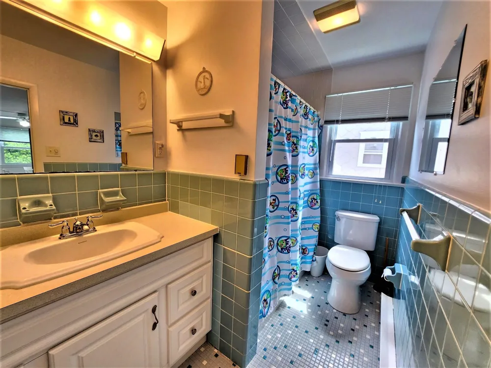 9903 Second Avenue Stone Harbor, NJ 08247