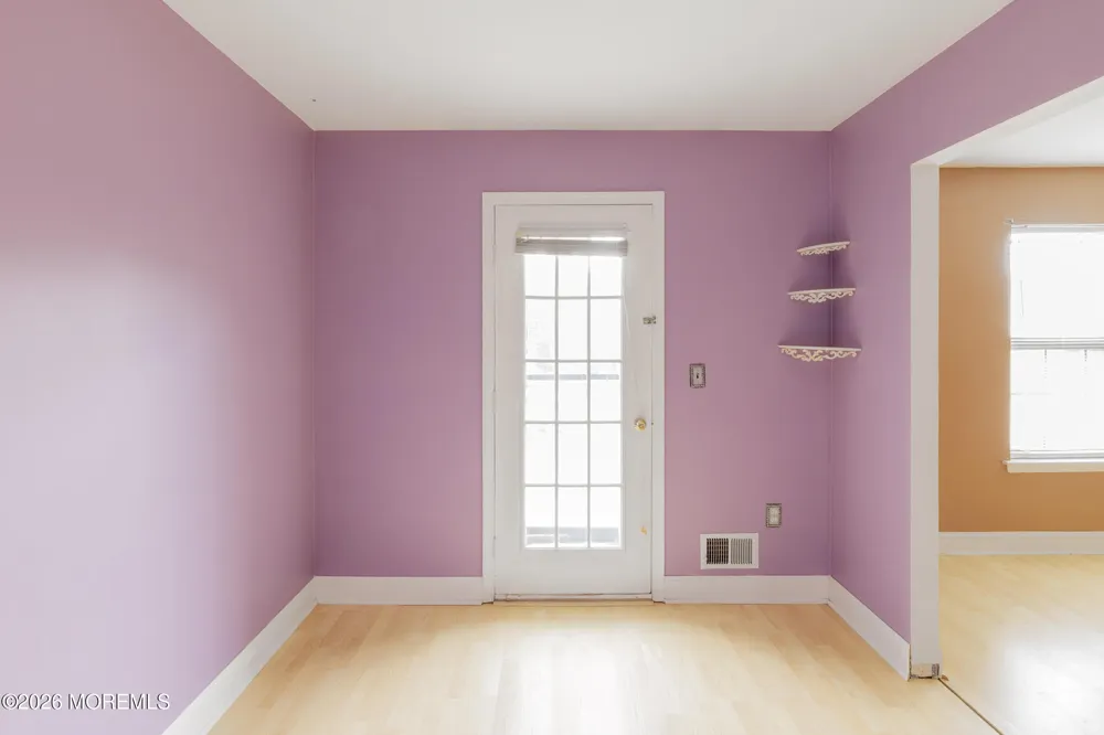 713 Wellington Place Matawan, NJ 07747