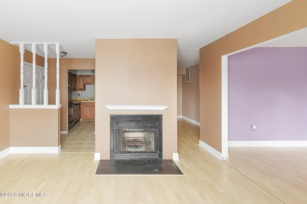 713 Wellington Place Matawan, NJ 07747