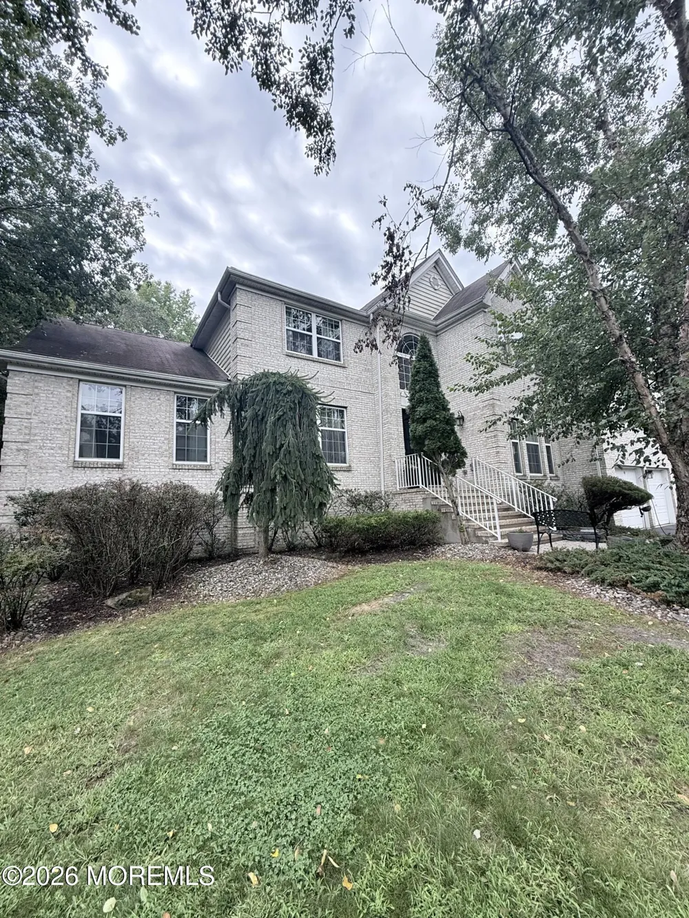 2 Amanda Court Manalapan, NJ 07726