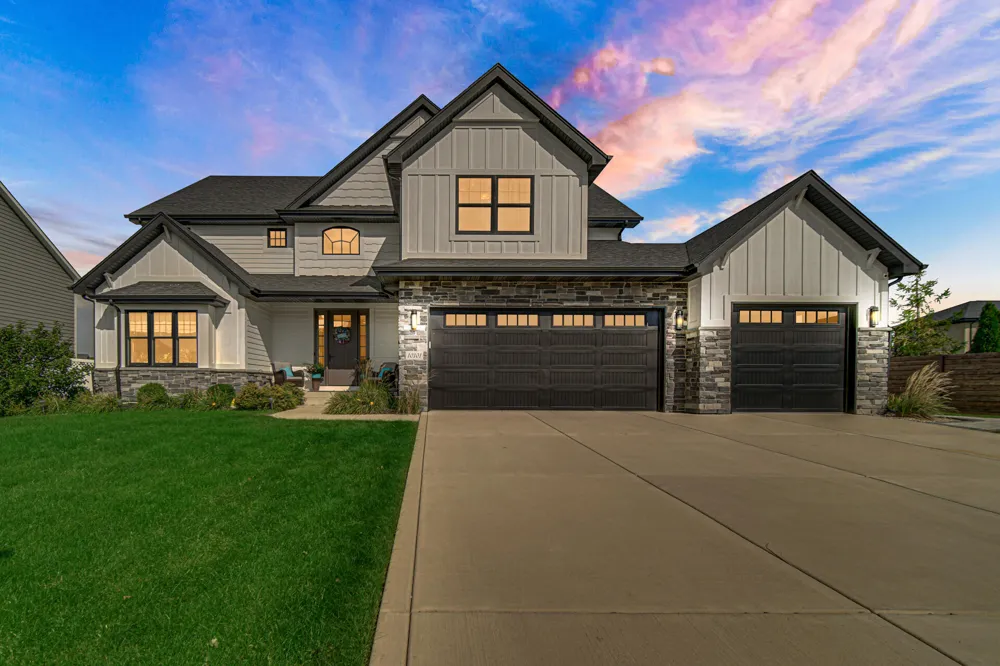 10101 Norwich Drive Munster, IN 46321