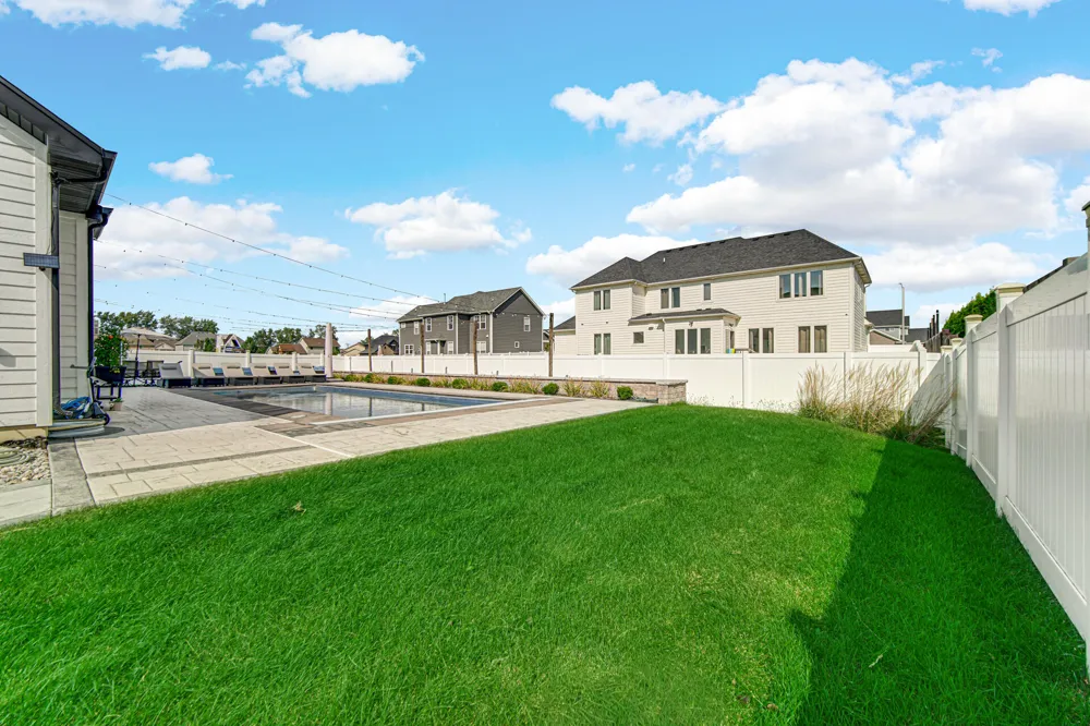 10101 Norwich Drive Munster, IN 46321