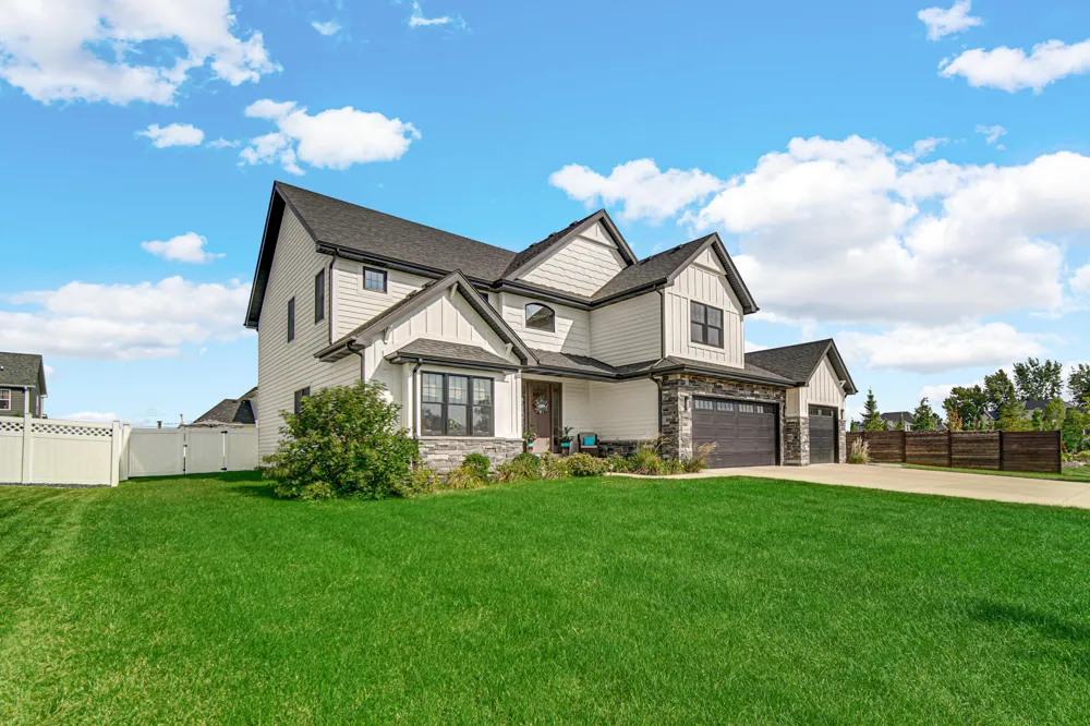 10101 Norwich Drive Munster, IN 46321