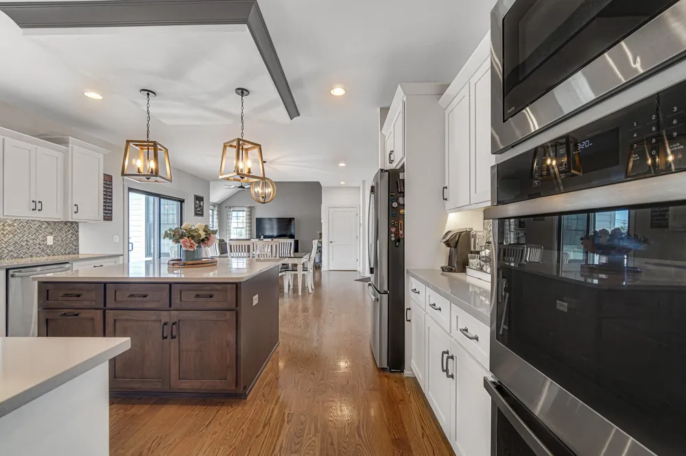 10101 Norwich Drive Munster, IN 46321