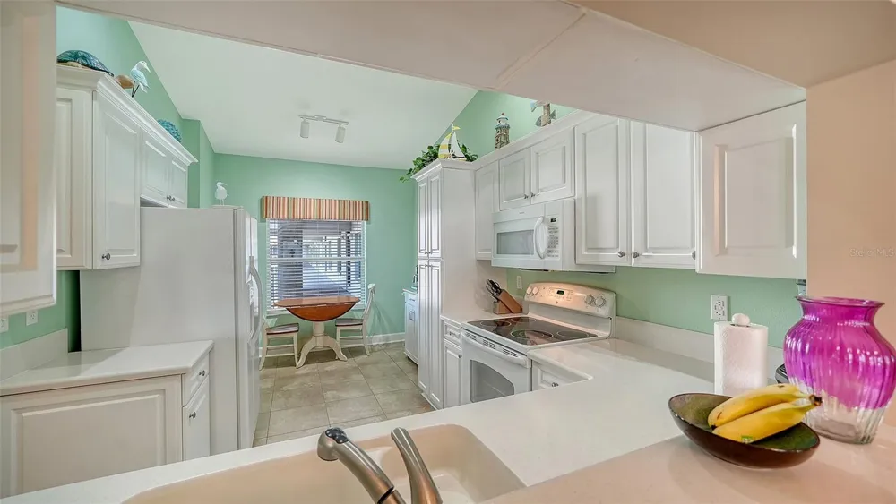 9630 CLUB SOUTH CIRCLE #6309 Sarasota, FL 34238