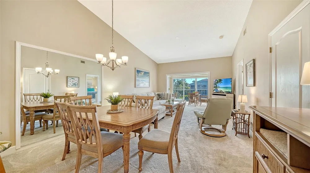 9630 CLUB SOUTH CIRCLE #6309 Sarasota, FL 34238