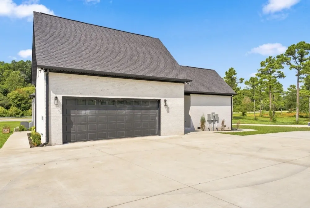 64 Eagle Ridge Ln E Summertown, TN 38483