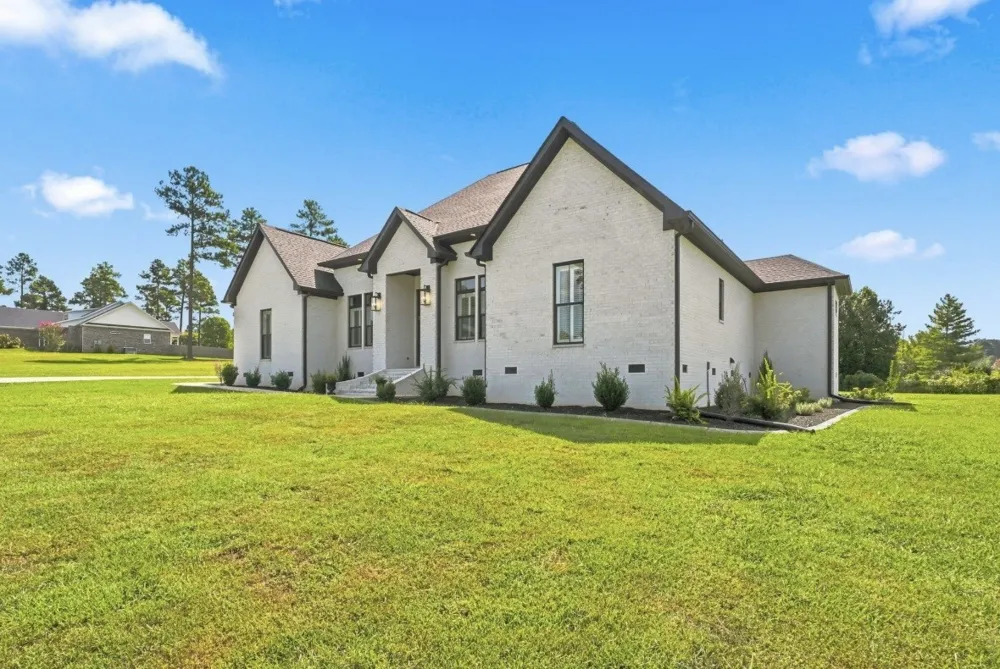 64 Eagle Ridge Ln E Summertown, TN 38483