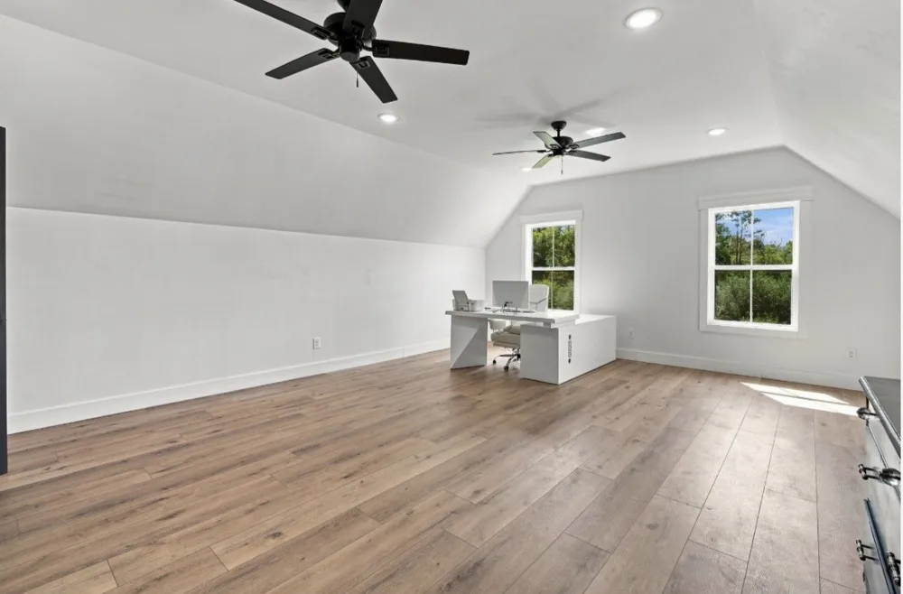 64 Eagle Ridge Ln E Summertown, TN 38483