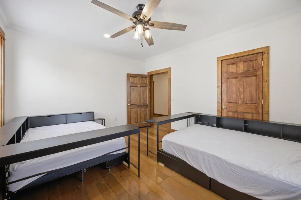 823 Mccallie Avenue Chattanooga, TN 37403