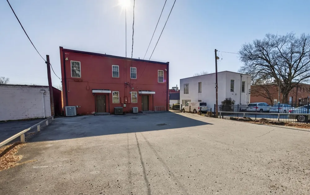 823 Mccallie Avenue Chattanooga, TN 37403