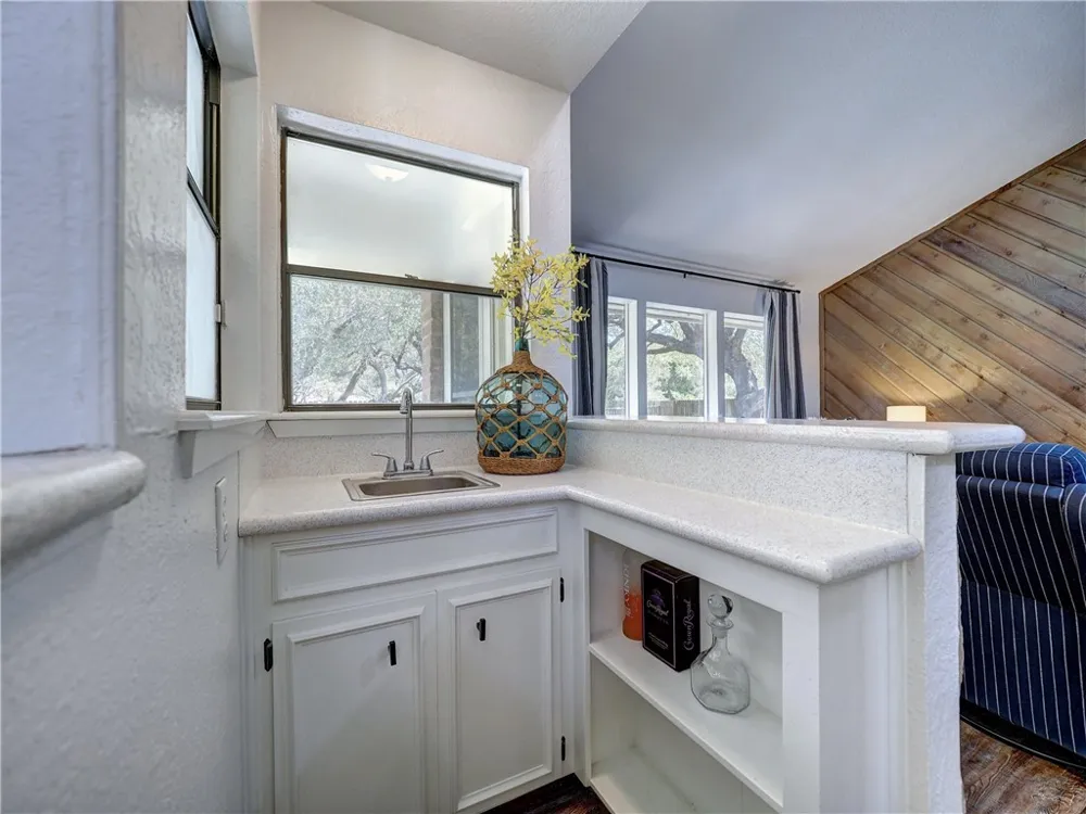 109 Wehring Lane Ingleside, TX 78362