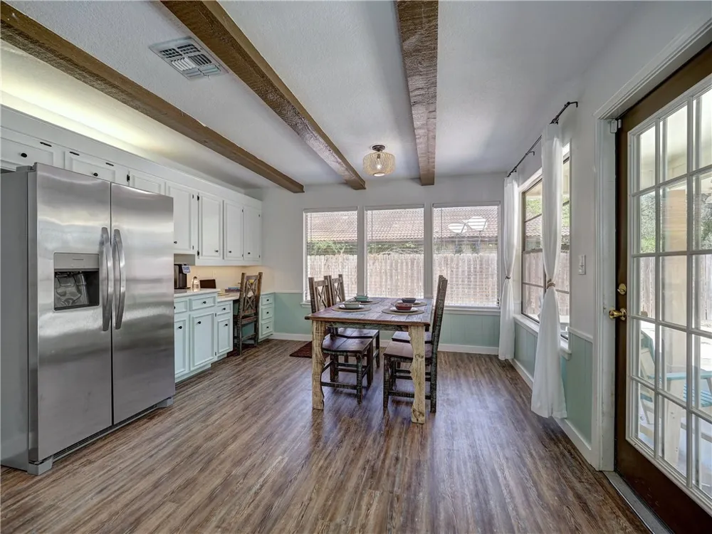 109 Wehring Lane Ingleside, TX 78362