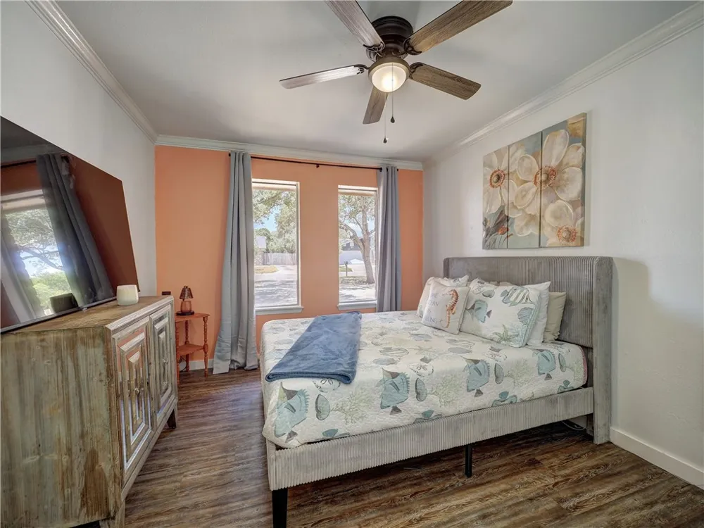 109 Wehring Lane Ingleside, TX 78362