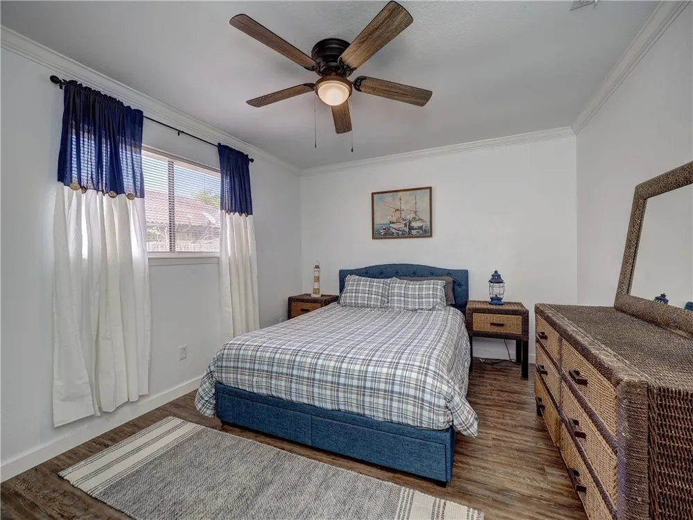 109 Wehring Lane Ingleside, TX 78362