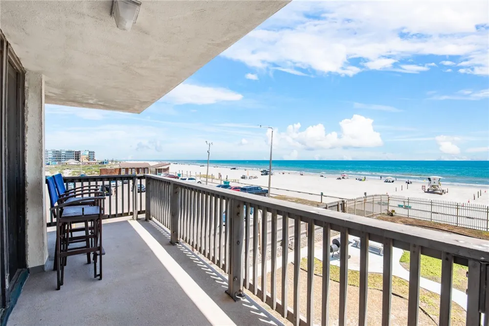 15002 WINDWARD DRIVE #202 Corpus Christi, TX 78418