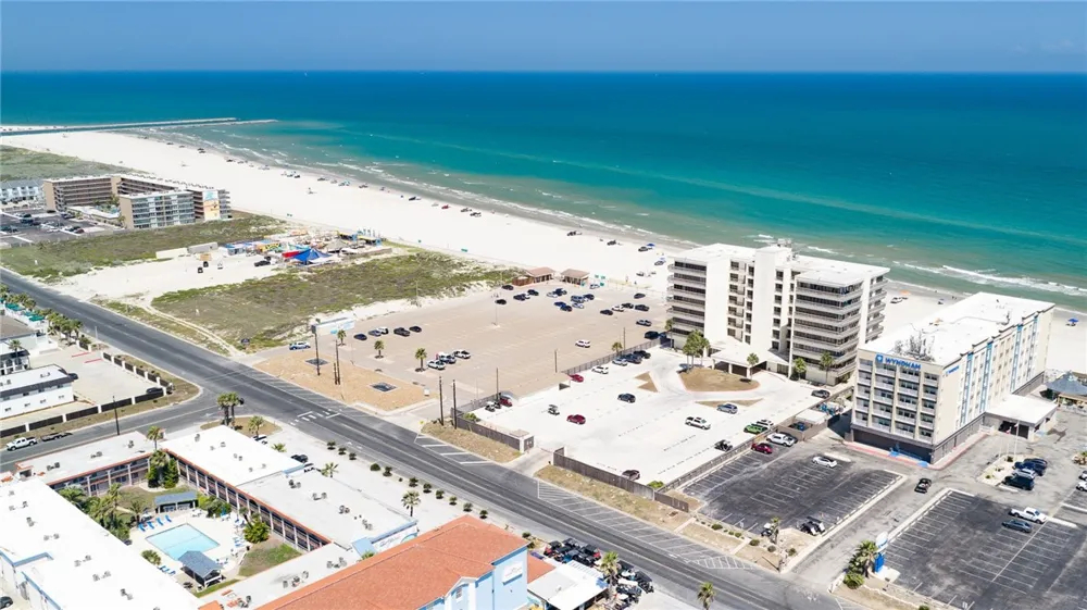 15002 WINDWARD DRIVE #202 Corpus Christi, TX 78418