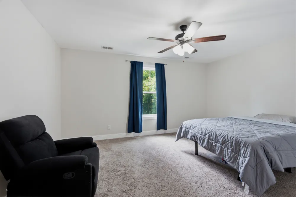 201 16th Ave E Springfield, TN 37172
