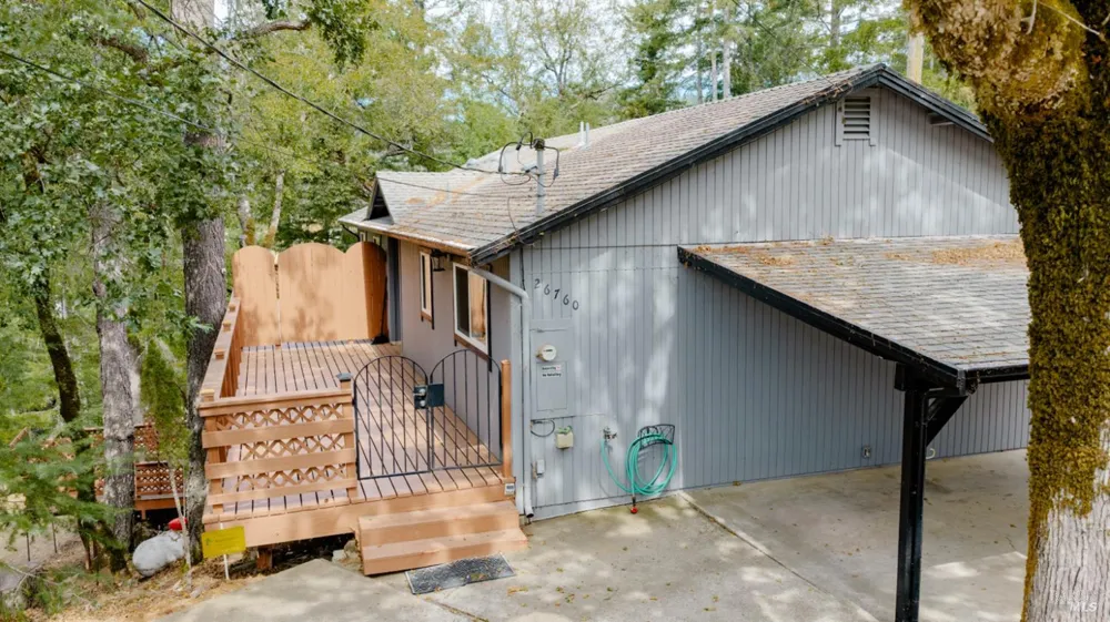 26760 Oriole Drive Willits, CA 95490