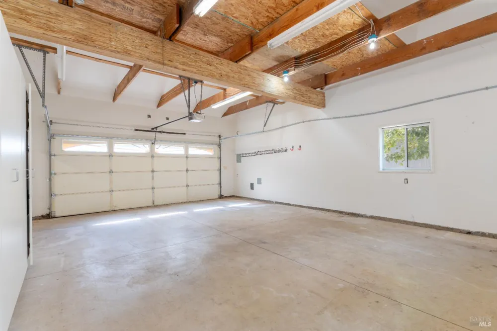 26760 Oriole Drive Willits, CA 95490