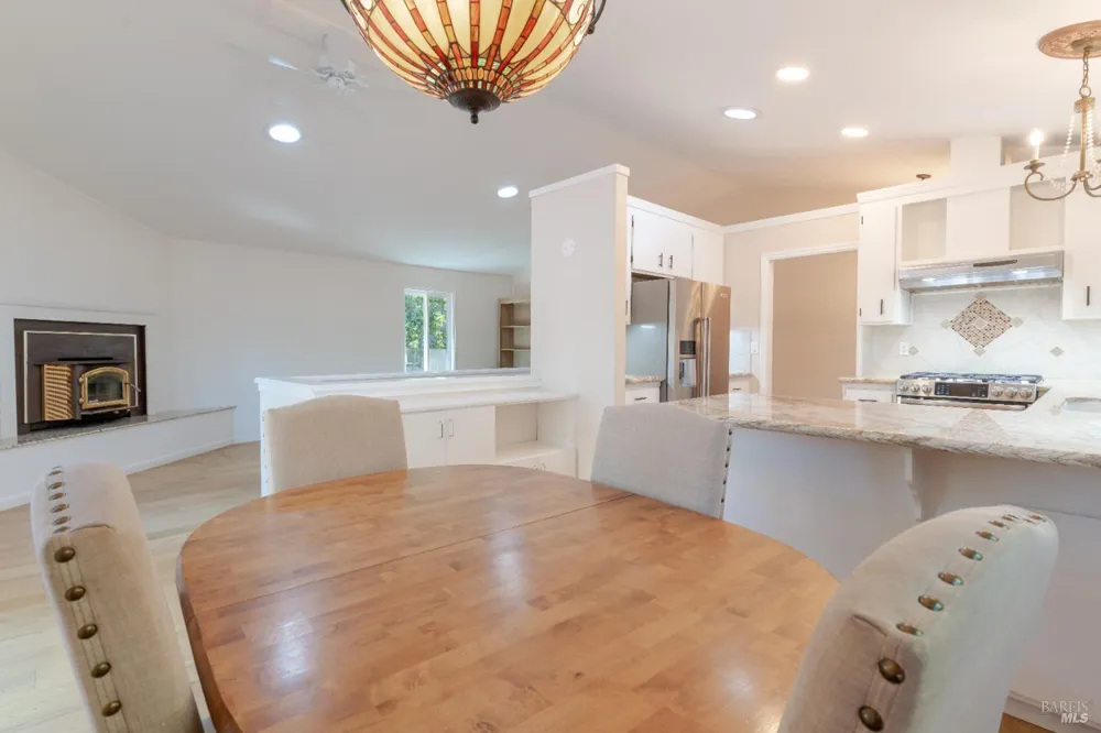 26760 Oriole Drive Willits, CA 95490