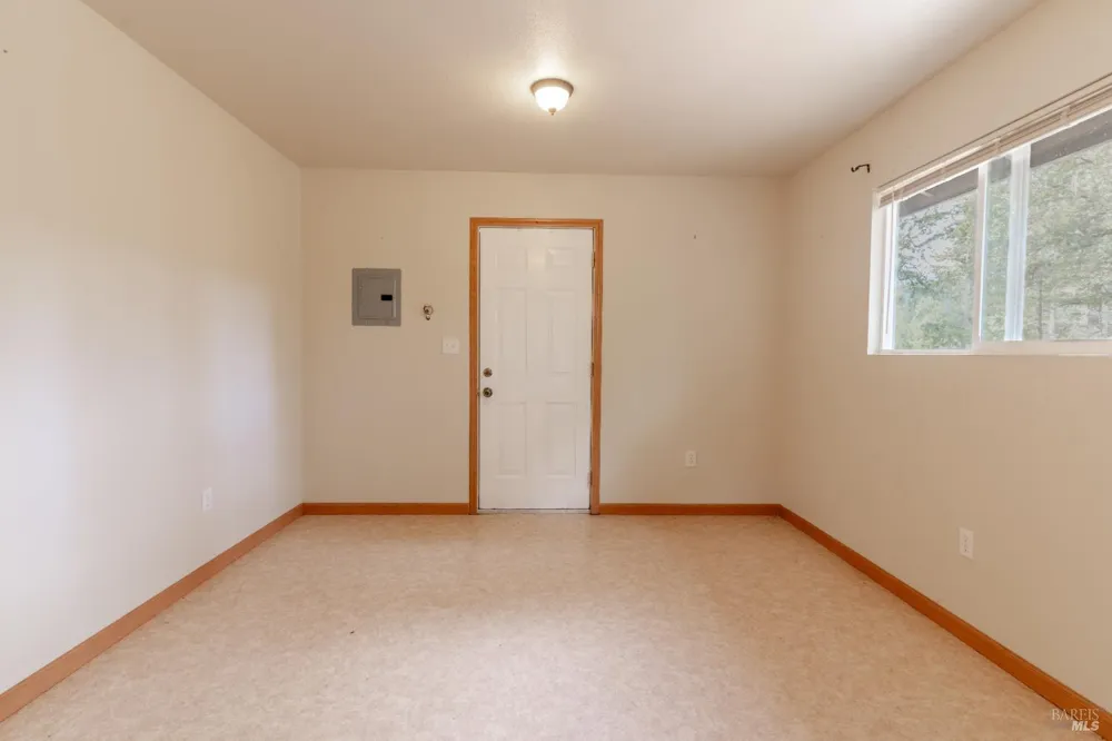 26760 Oriole Drive Willits, CA 95490
