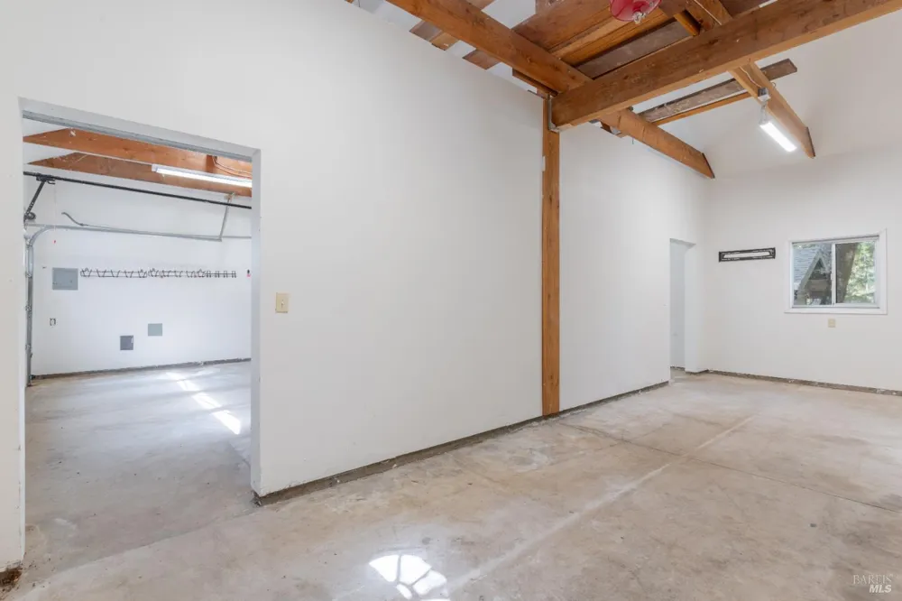 26760 Oriole Drive Willits, CA 95490