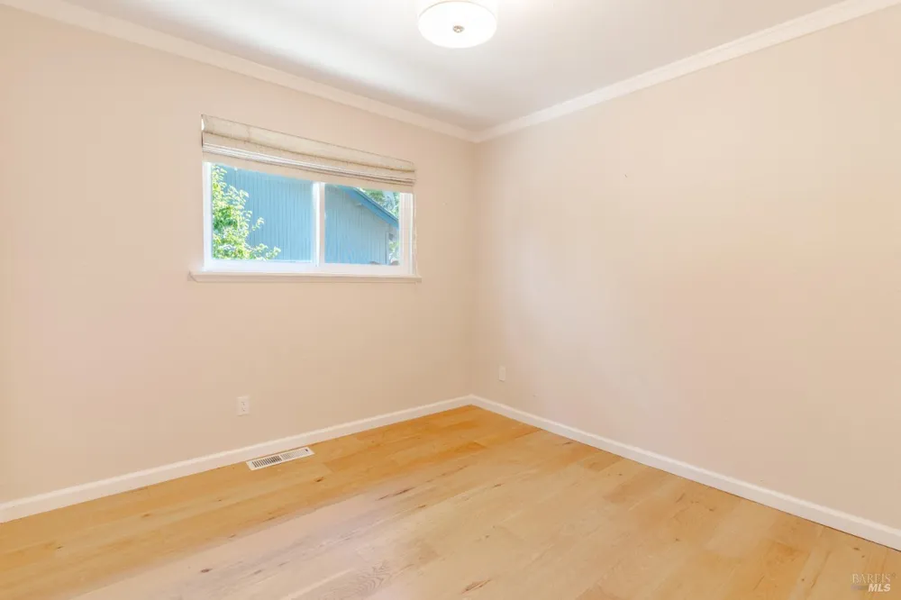 26760 Oriole Drive Willits, CA 95490