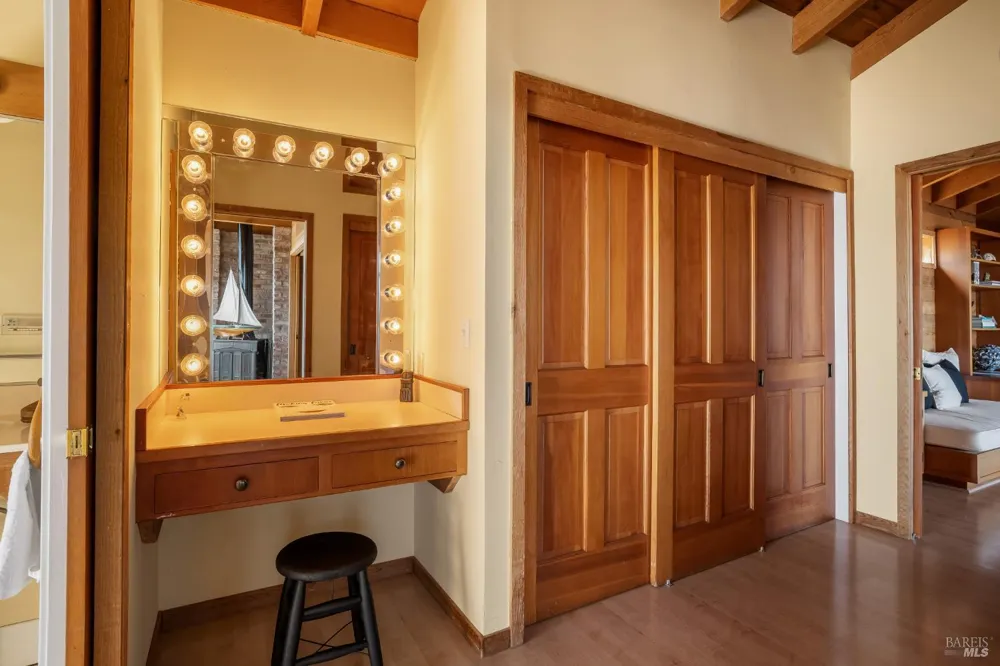 79 Seacape Drive Muir Beach, CA 94965