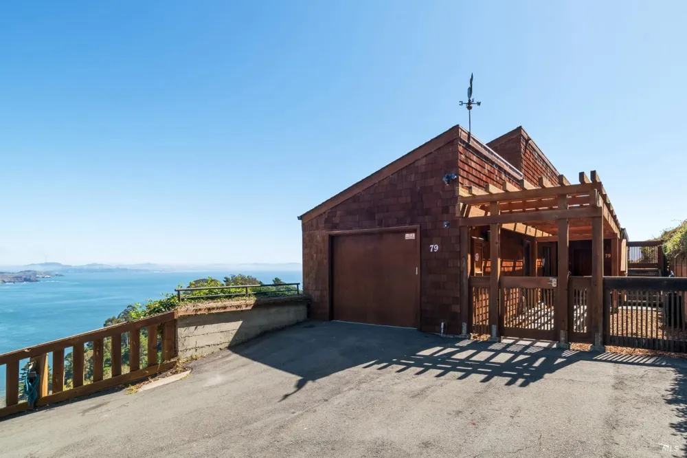 79 Seacape Drive Muir Beach, CA 94965