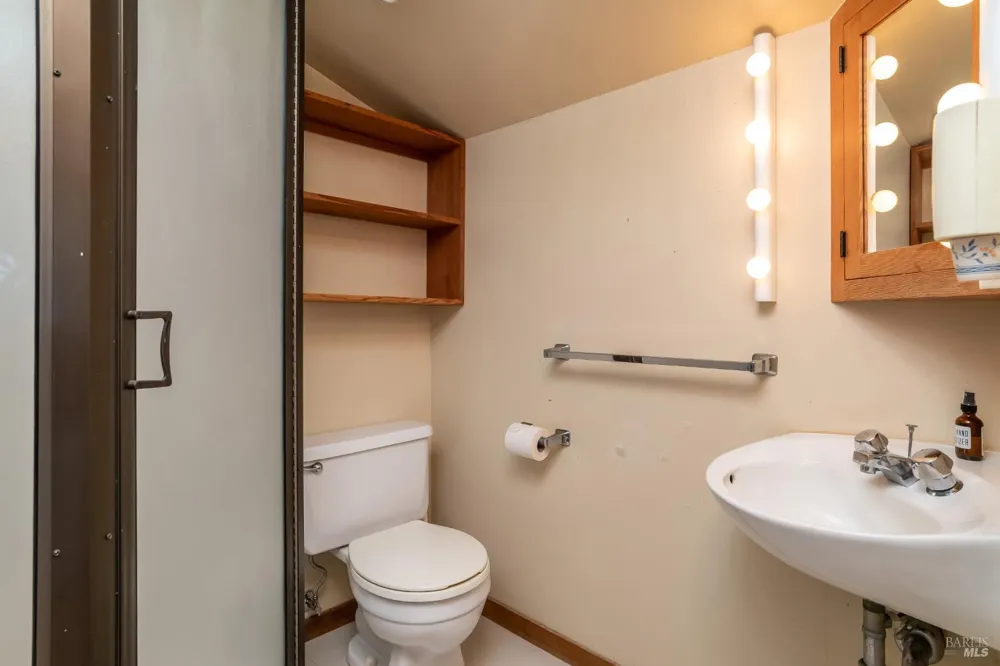 79 Seacape Drive Muir Beach, CA 94965