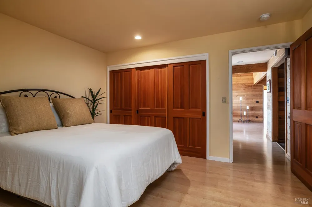 79 Seacape Drive Muir Beach, CA 94965