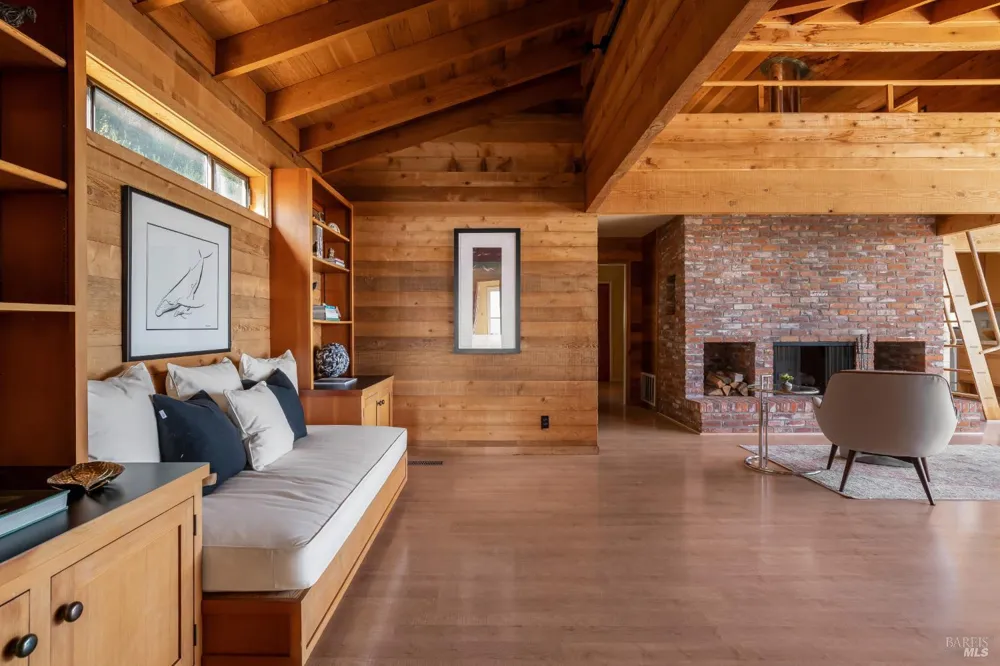 79 Seacape Drive Muir Beach, CA 94965