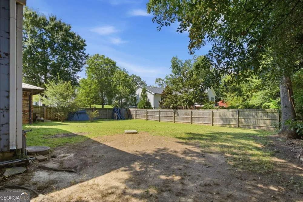211 Brooke DR Alpharetta, GA 30009