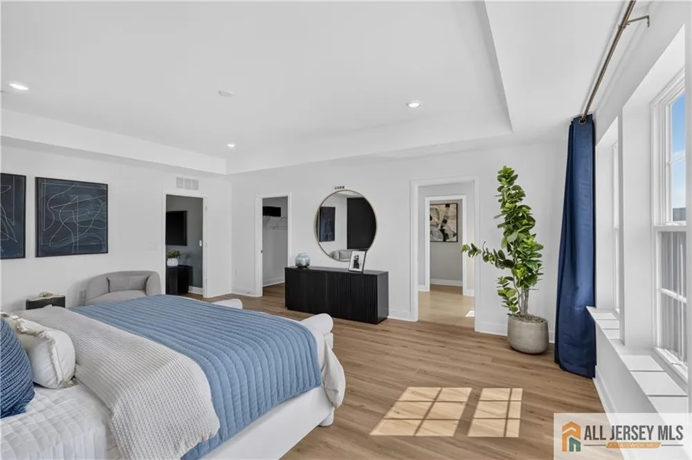 53 Bellan Drive South Brunswick, NJ 08852