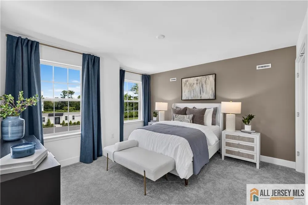 53 Bellan Drive South Brunswick, NJ 08852