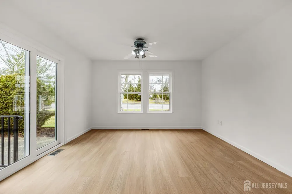 29 Hillsborough Drive #B Monroe, NJ 08831
