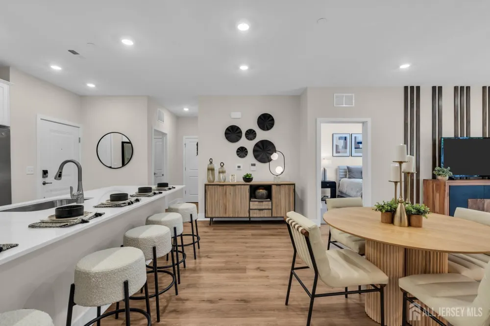 29311 Radford Court Monroe, NJ 08831