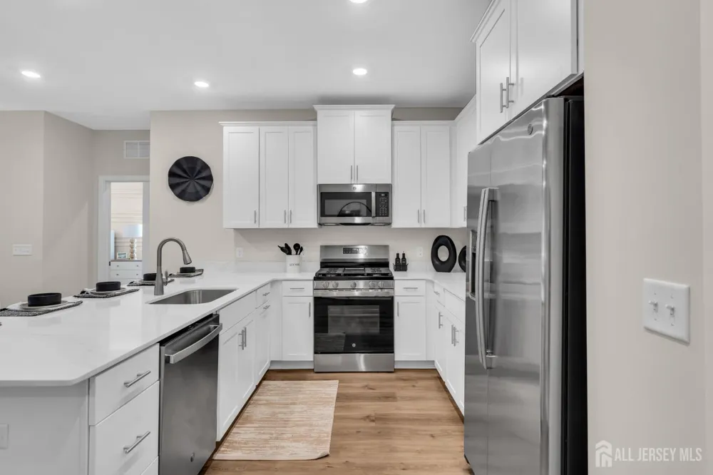 29311 Radford Court Monroe, NJ 08831